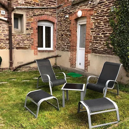 Apartamento Le Rosegarden Au Pied De La Gare De *